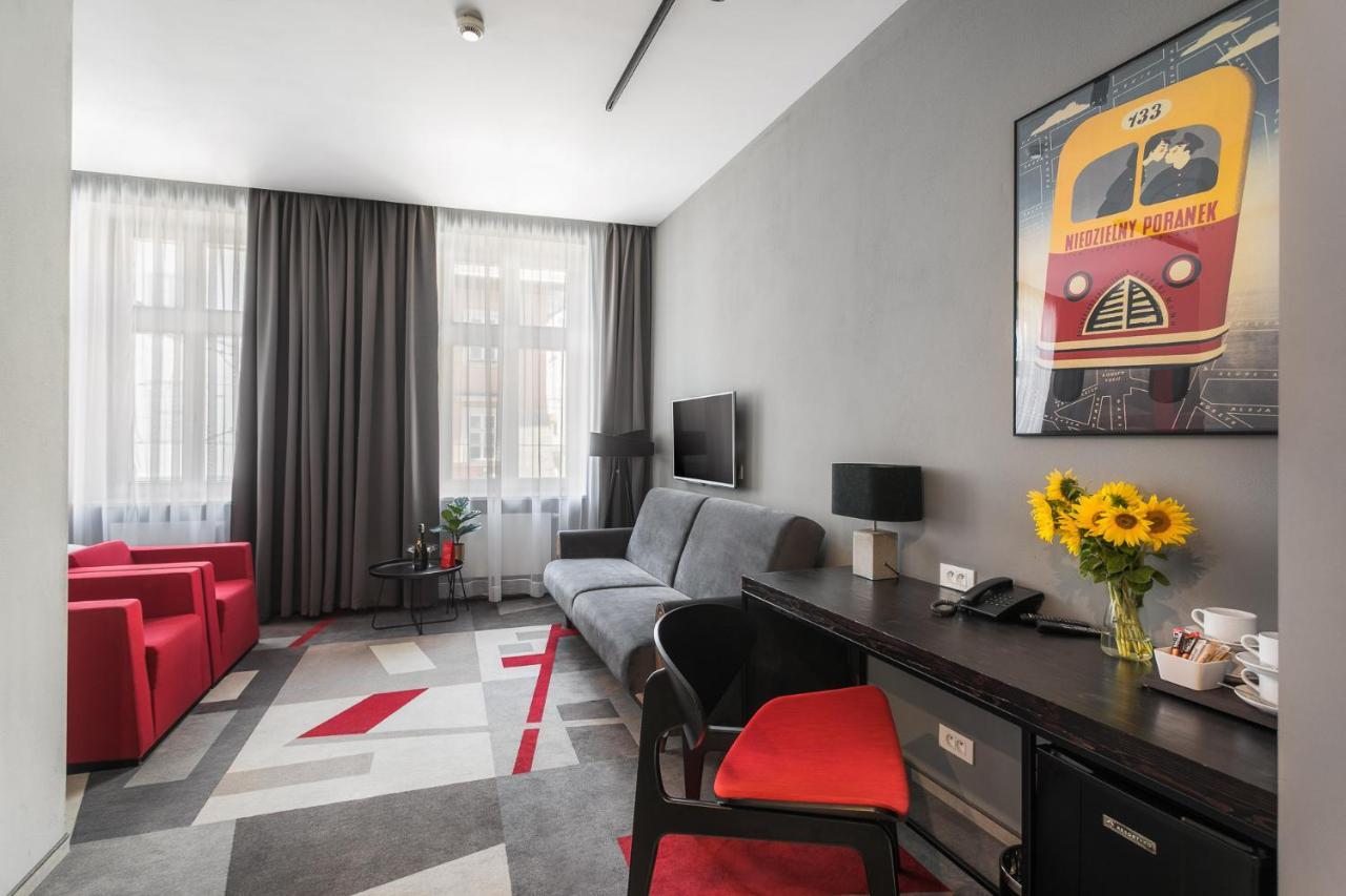Dada Premium Aparthotel Краков Экстерьер фото