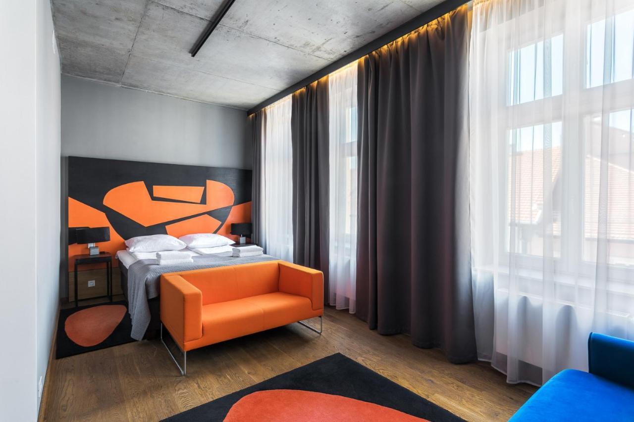 Dada Premium Aparthotel Краков Экстерьер фото