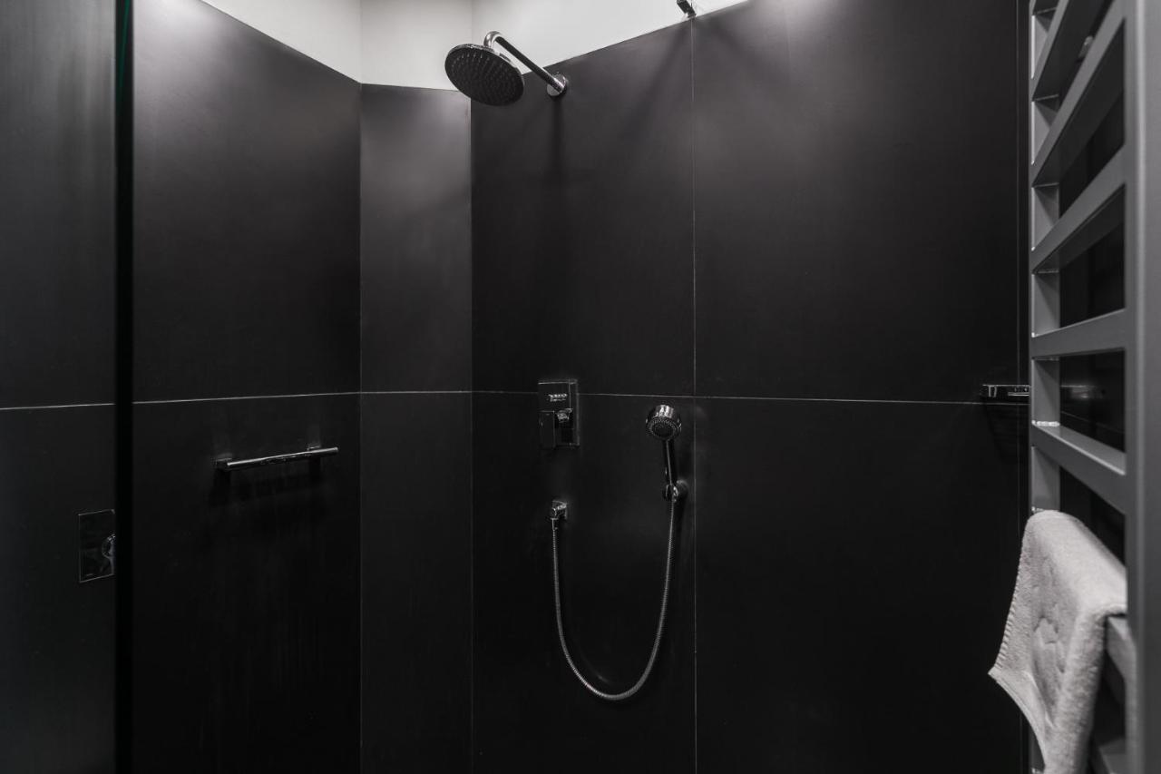 Dada Premium Aparthotel Краков Экстерьер фото
