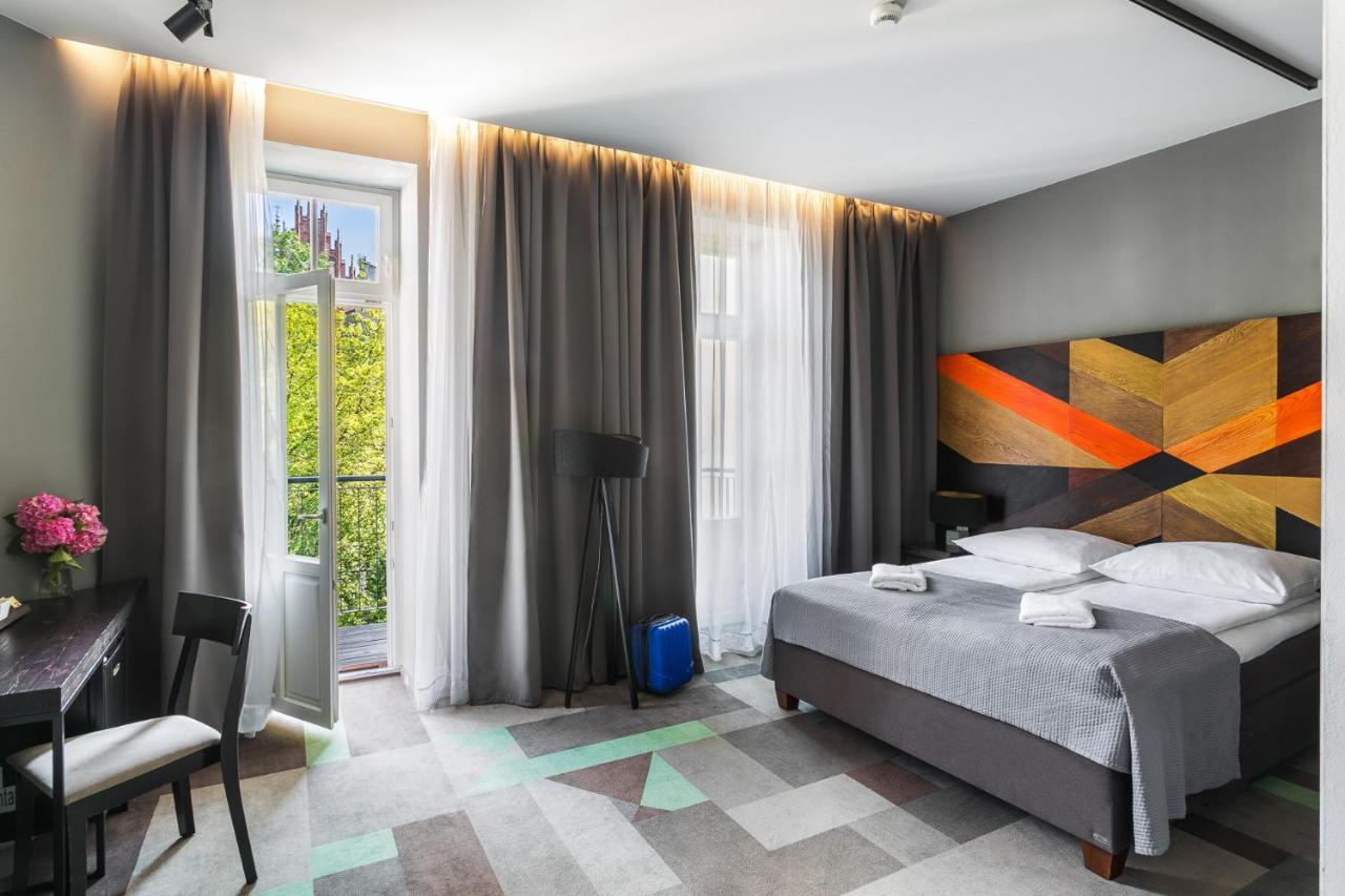Dada Premium Aparthotel Краков Экстерьер фото
