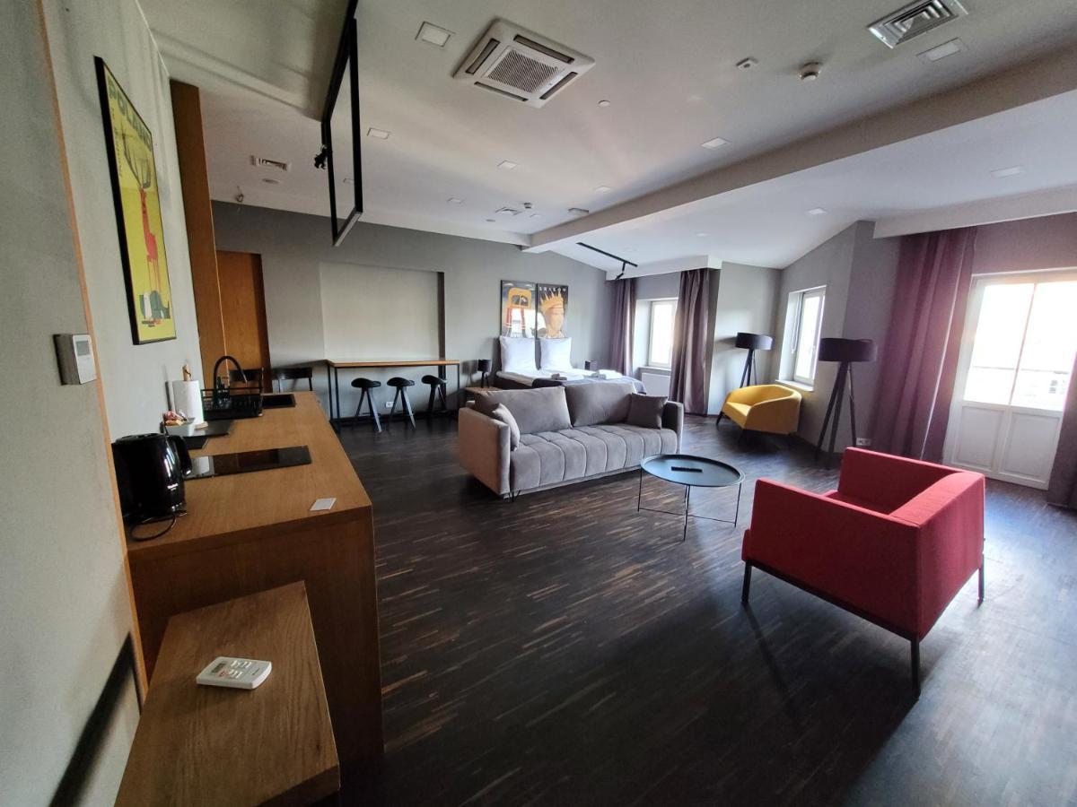 Dada Premium Aparthotel Краков Экстерьер фото